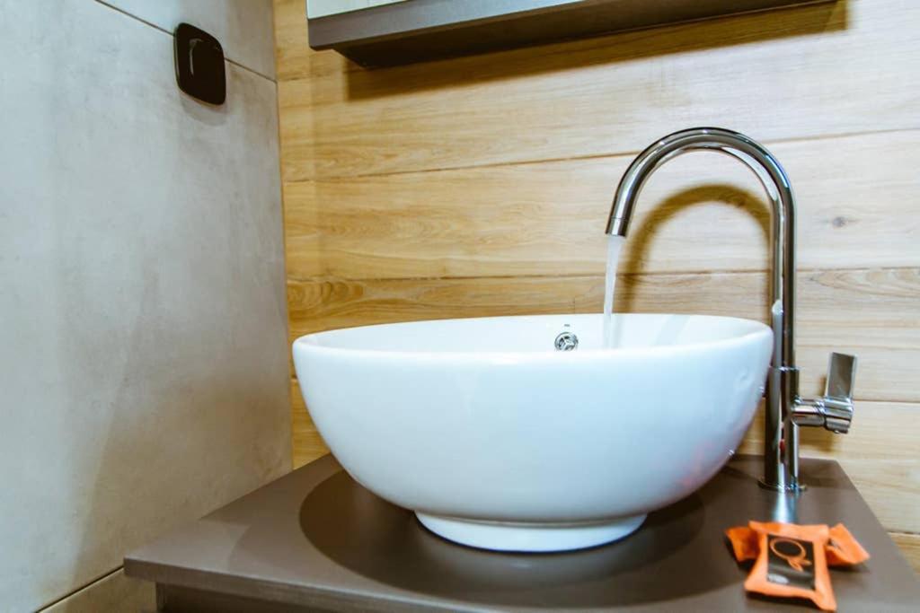 Iliovasilema Apartments 엘라포니시 외부 사진