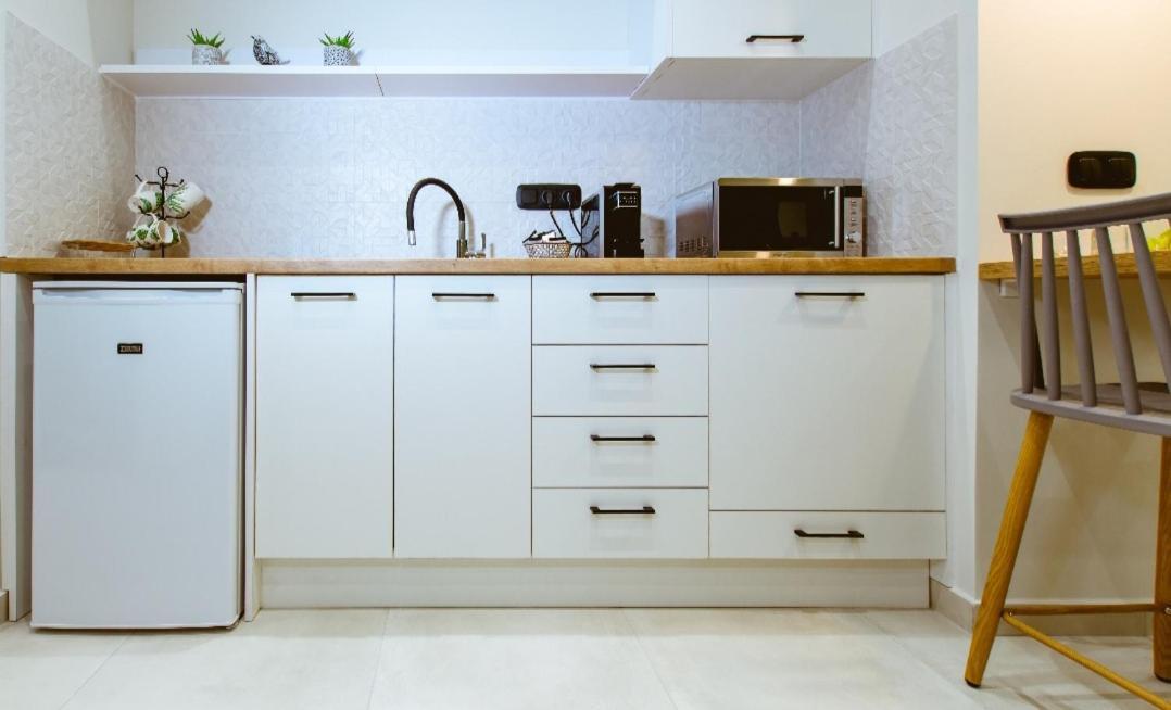 Iliovasilema Apartments 엘라포니시 외부 사진