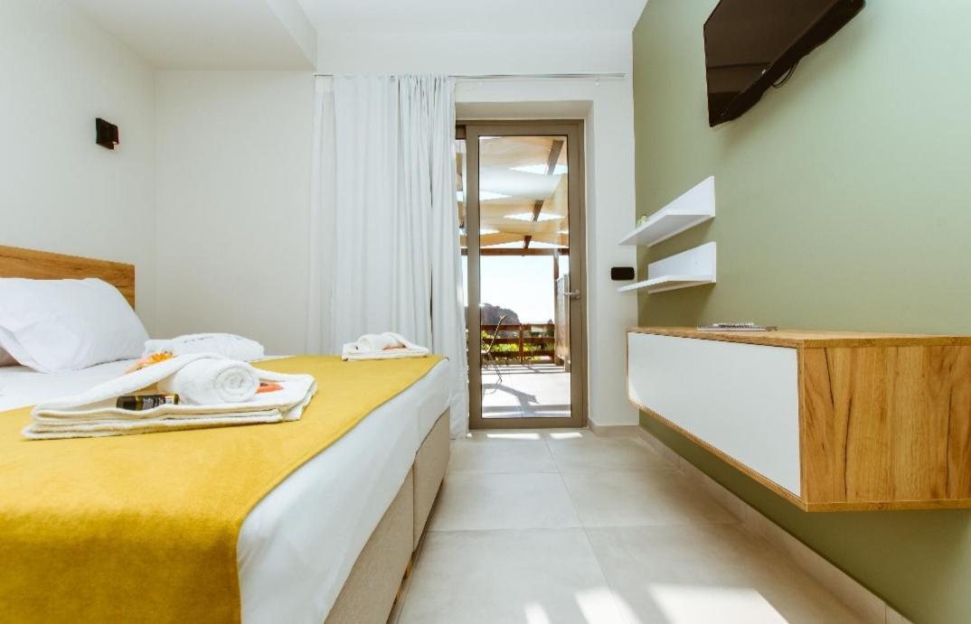 Iliovasilema Apartments 엘라포니시 외부 사진